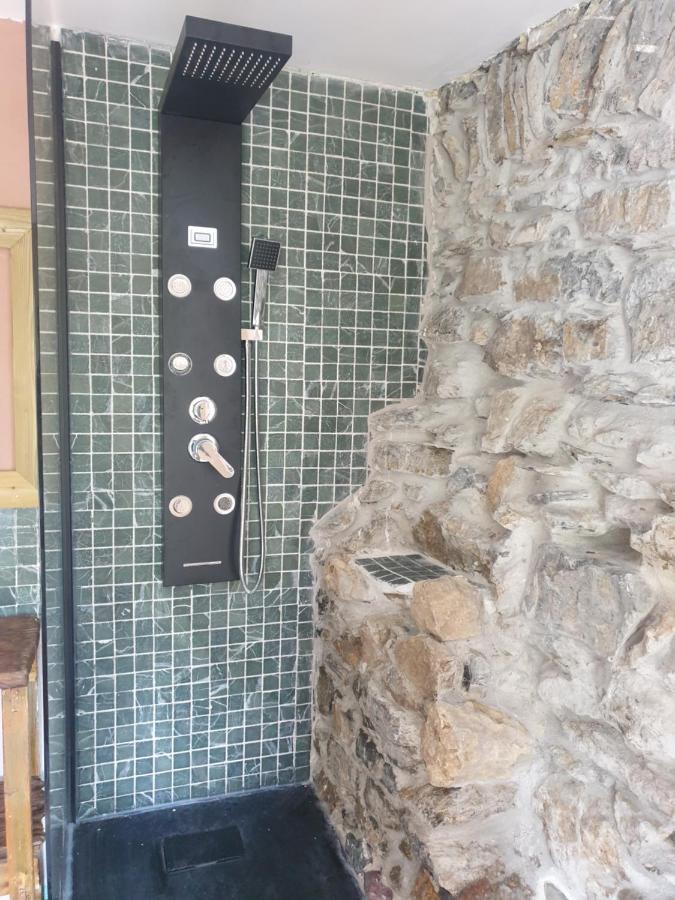 Maison De Village Avec Piscine Au-Dessus Des Cinque Terre Madonna del Trezzo Eksteriør billede